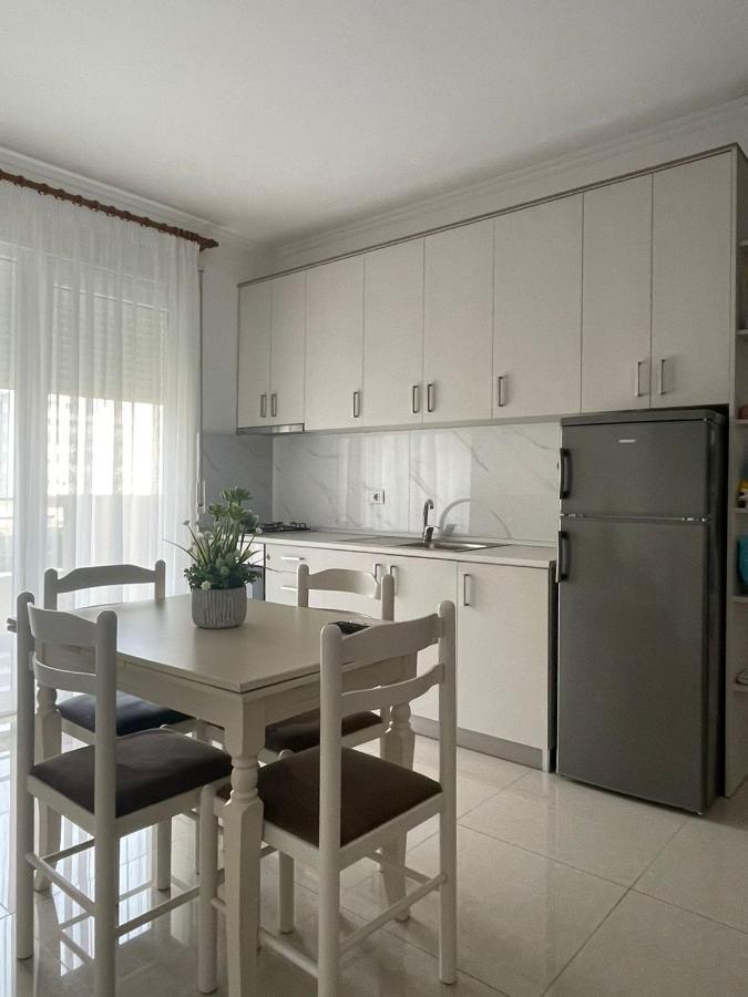 Kraal Apartments Vlorë エクステリア 写真