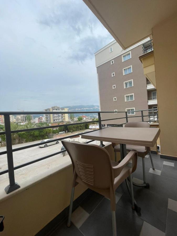 Kraal Apartments Vlorë エクステリア 写真