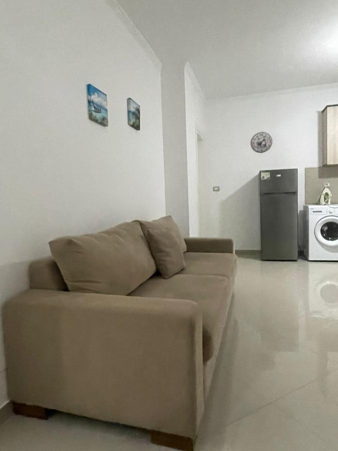 Kraal Apartments Vlorë エクステリア 写真