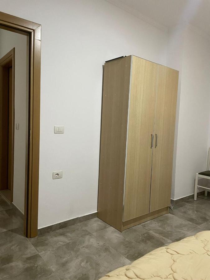 Kraal Apartments Vlorë エクステリア 写真