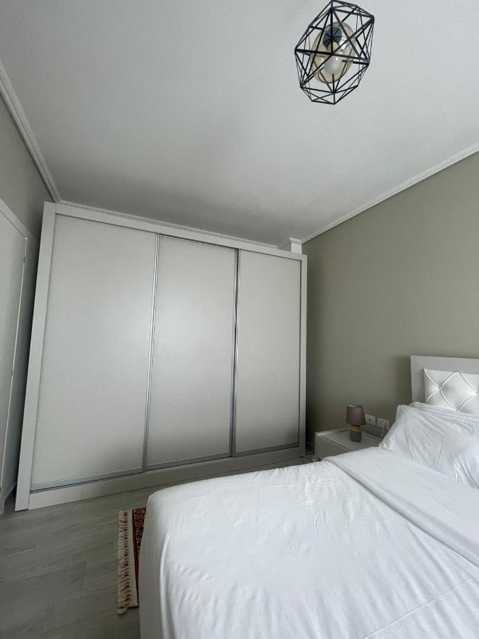 Kraal Apartments Vlorë エクステリア 写真